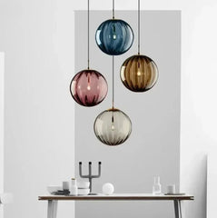 Moderne nordische Glaskugel-Pendelleuchte