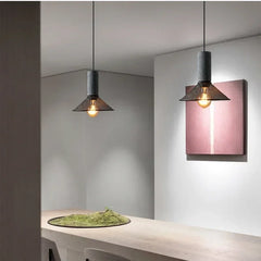 Vintage-Pendelleuchte im Industrie-Loft-Stil