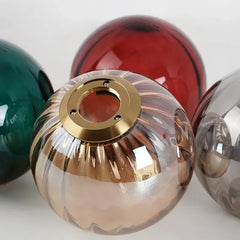 Moderne nordische Glaskugel-Pendelleuchte