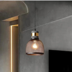 Vintage-Pendelleuchte im Industrie-Loft-Stil